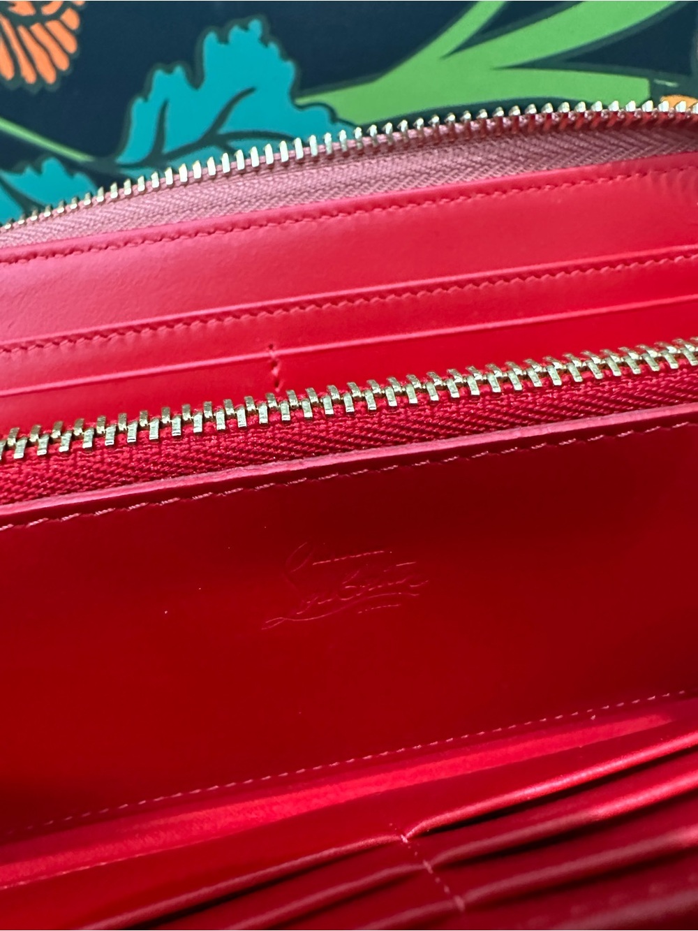 Christian Louboutin Panettone Wallet Voile Pink Ombré Multimetal Spikes like new - Picture 9 of 16
